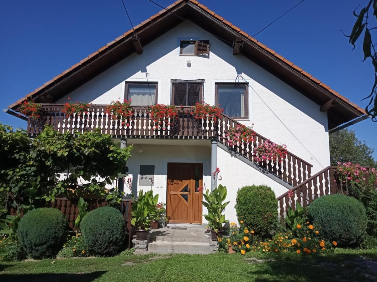Apartman Plum Plitvice Drežnik Grad Extérieur photo